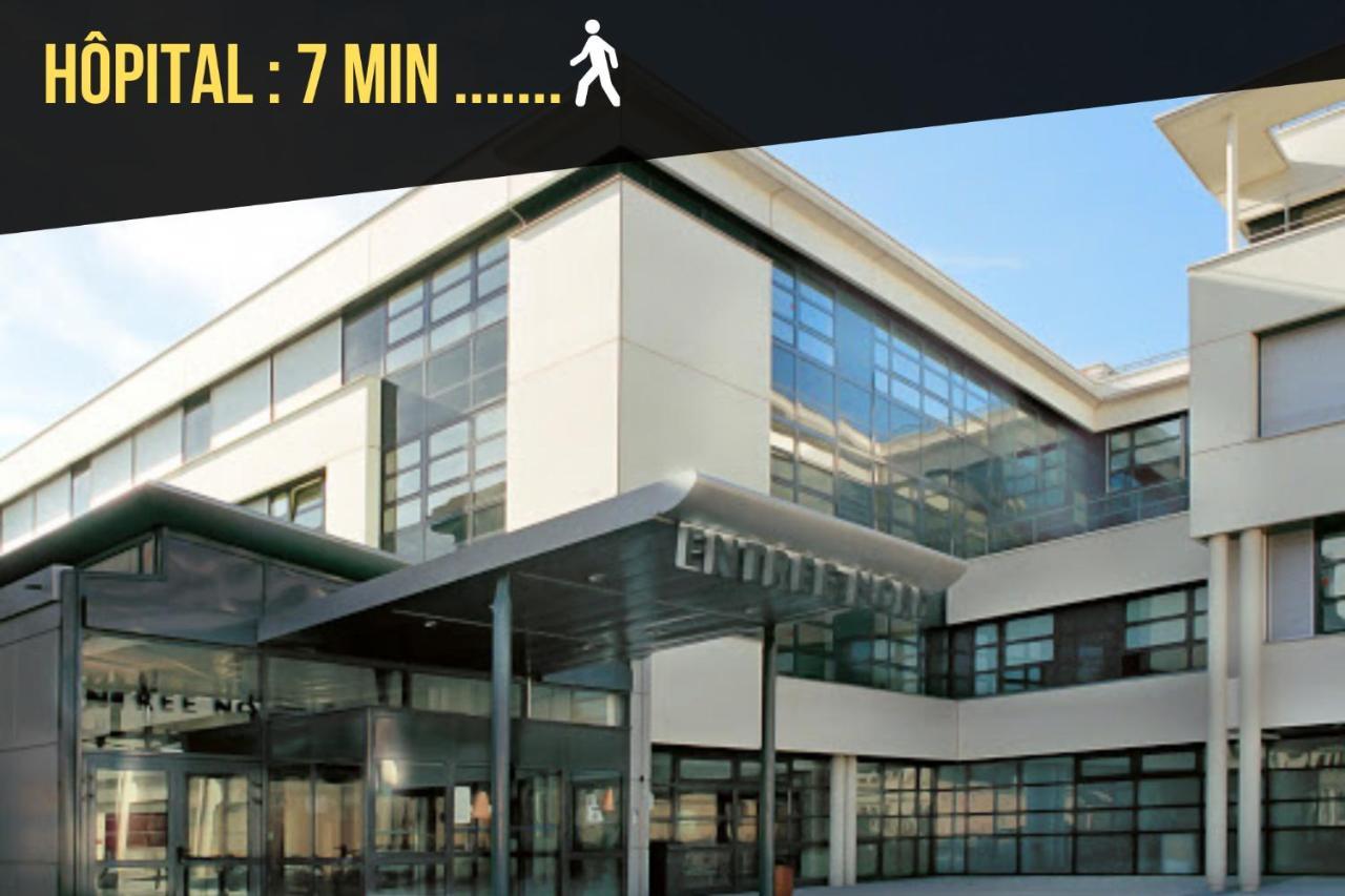 Centre-Ville - Gare - Jardin Wilson - Chateau Bourbon 몽뤼꽁 외부 사진